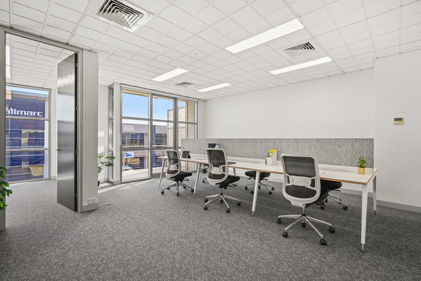 Click to view all images 31/15 Ricketts Road Mount Waverley VIC 3149 - Image 2