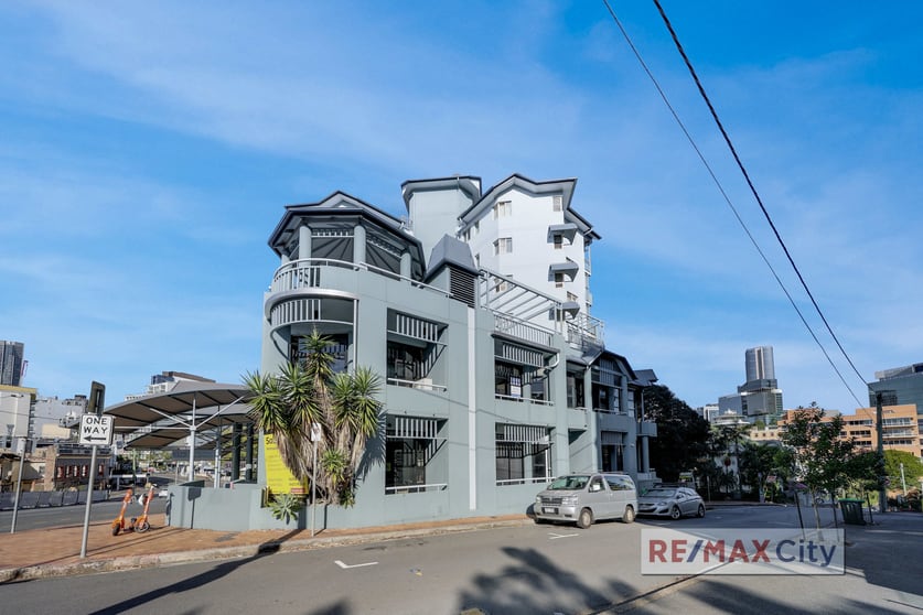 14/83 Leichhardt Street Spring Hill QLD 4000 - Image 3
