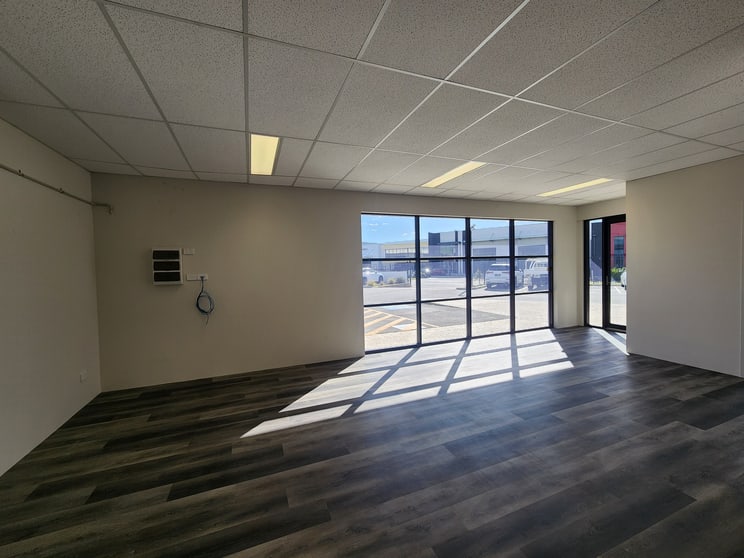 Click to view all images 13/6 Production Road Canning Vale WA 6155 - Image 3