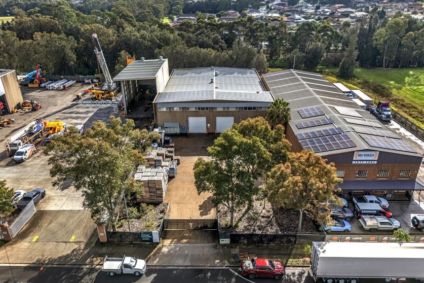 Click to view all images 47 Holbeche Road Arndell Park NSW 2148 - Image 2