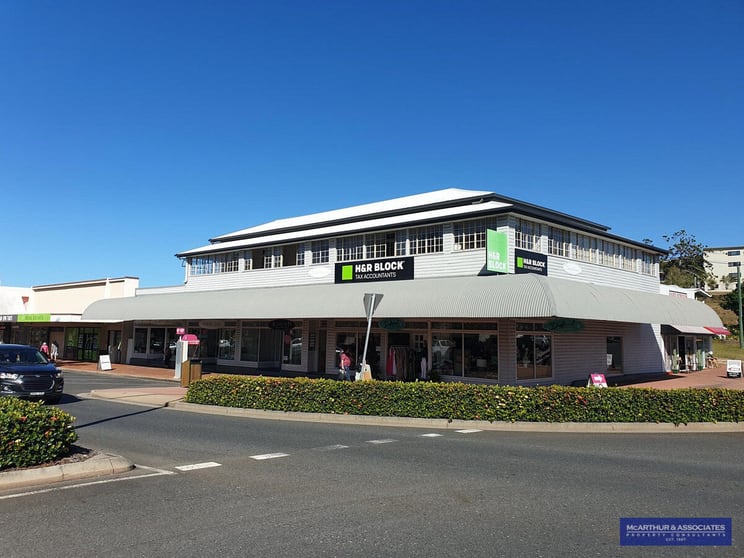 Click to view all images Yeppoon QLD 4703 - Image 2
