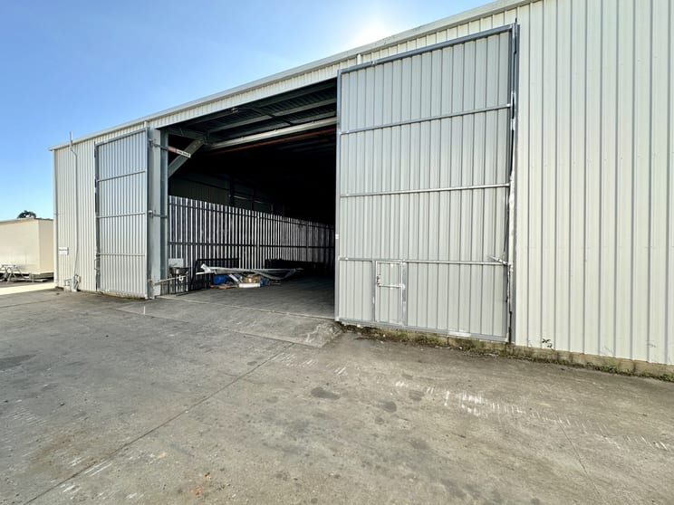 Click to view all images Unit 5/104-106 Enterprise Street Bohle QLD 4818 - Image 1