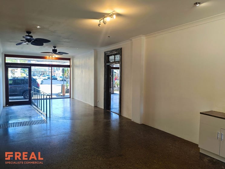 Click to view all images Shop 3 & Suite 11/7-9 Wharf Street Murwillumbah NSW 2484 - Image 3