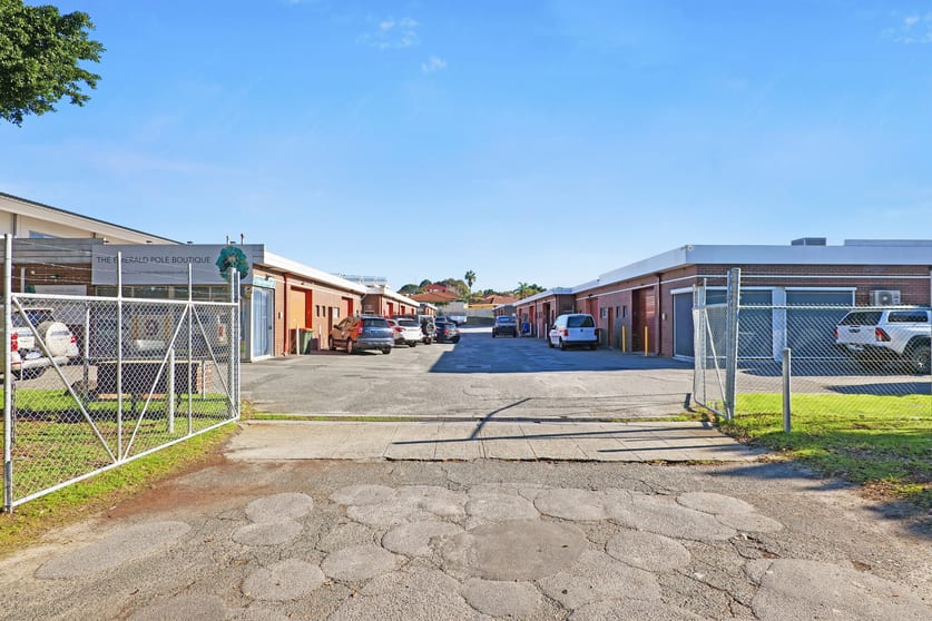 6/9 Milford Street East Victoria Park WA 6101 - Image 1