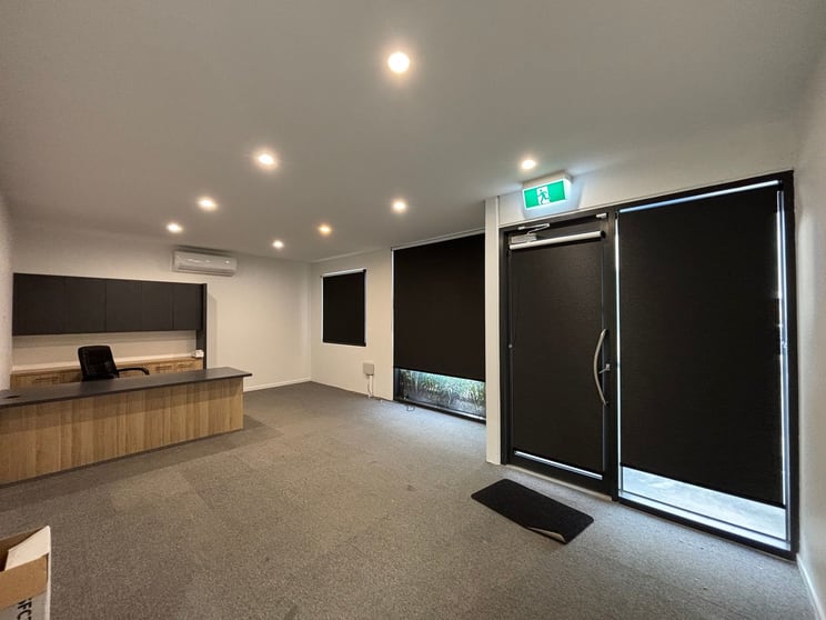 Click to view all images 3 Trinity Way Pakenham VIC 3810 - Image 3