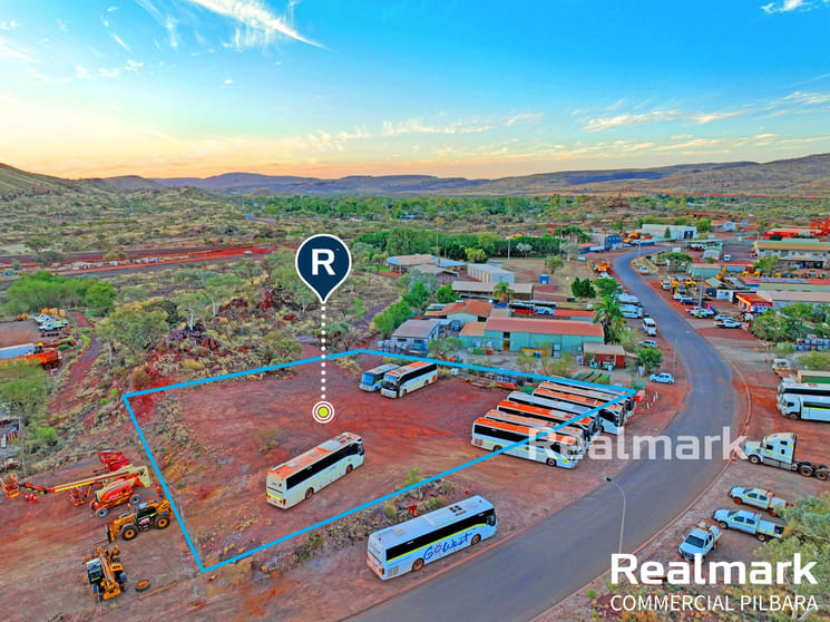 Click to view all images 39A Boonderoo Road Tom Price WA 6751 - Image 1