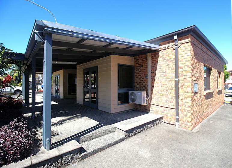 Click to view all images 11/33 Tallebudgera Creek Road Burleigh Heads QLD 4220 - Image 1