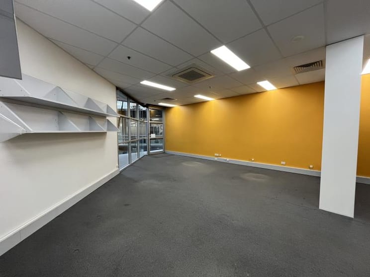 Click to view all images Brookvale NSW 2100 - Image 3