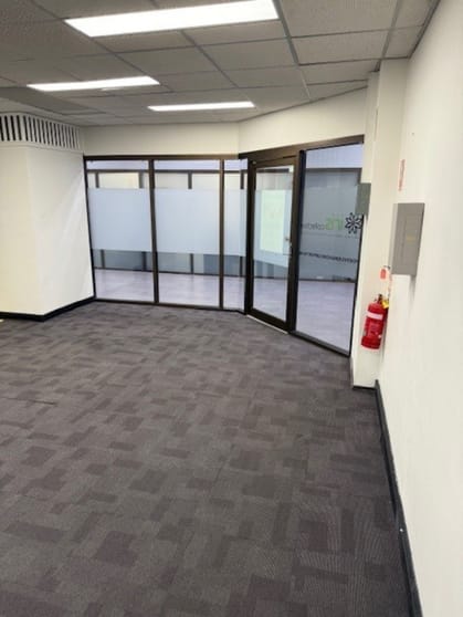 Click to view all images Tenancy F3 Centrepoint Building, 12 Gregory Terrace Alice Springs NT 0870 - Image 2