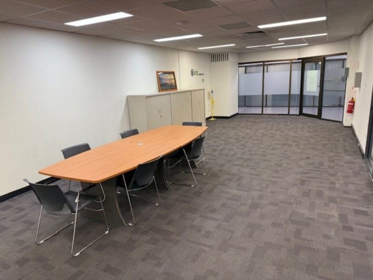 Click to view all images Tenancy F3 Centrepoint Building, 12 Gregory Terrace Alice Springs NT 0870 - Image 3