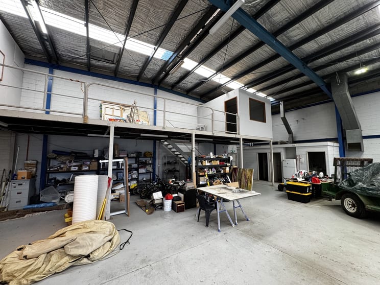 Click to view all images 1/10 Melrich Road Bayswater VIC 3153 - Image 3