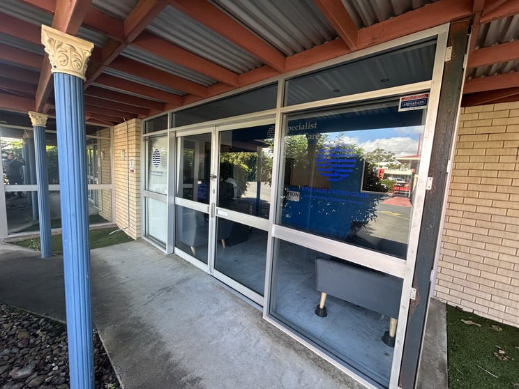 Click to view all images 4/25 Queens Road Scarness QLD 4655 - Image 3