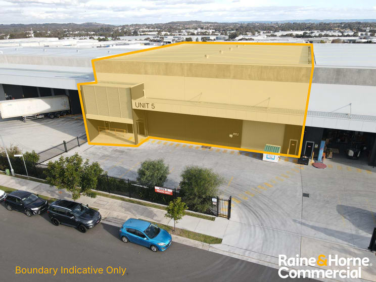 Click to view all images Unit 5/5 Cattle Way Gregory Hills NSW 2557 - Image 1