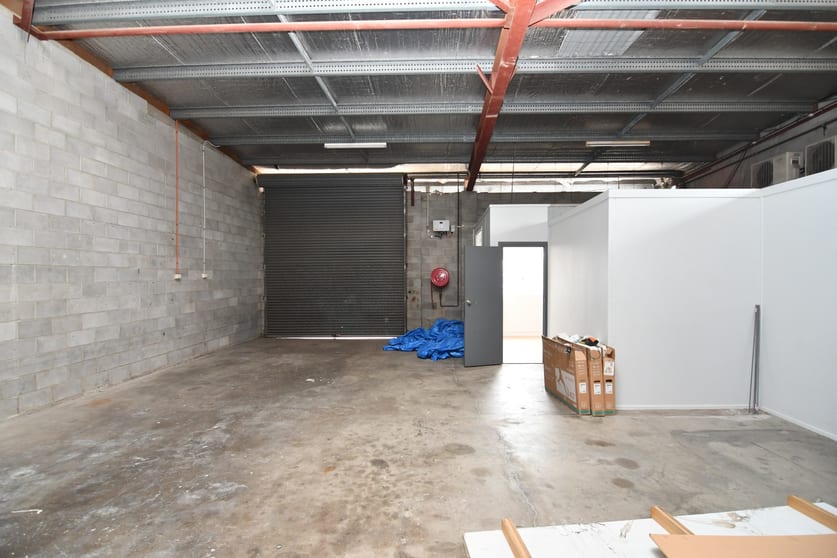 Click to view all images 6/62 Keane Street Currajong QLD 4812 - Image 3