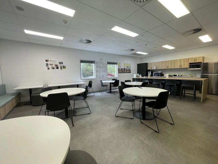 Click to view all images 3-15 Dennis Road Springwood QLD 4127 - Image 1