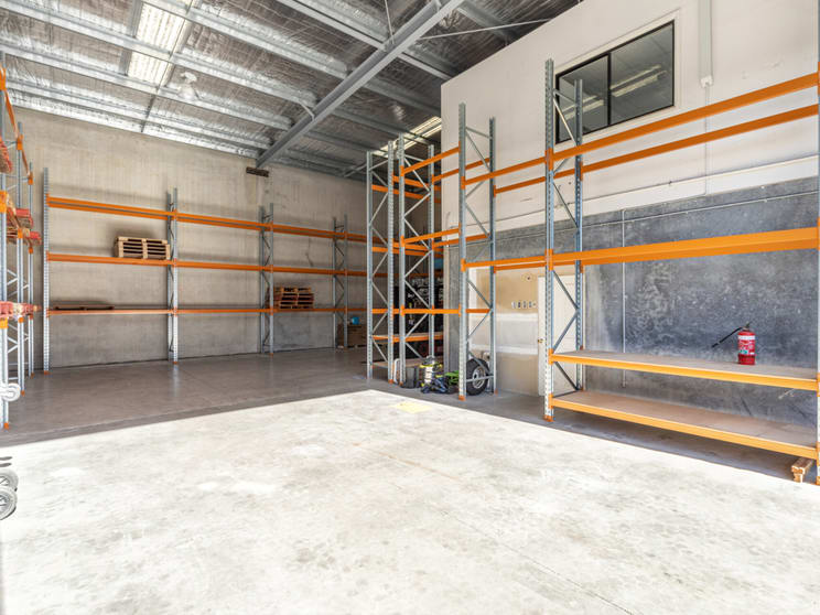 Click to view all images 9/7-9 Progress Circuit Prestons NSW 2170 - Image 2