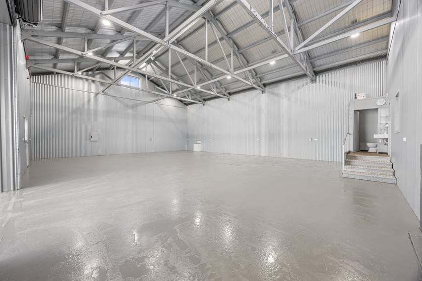 Click to view all images 1/322 Eureka Street Ballarat East VIC 3350 - Image 3