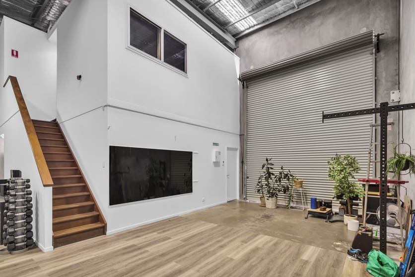 Click to view all images Unit 1/61 Link Crescent Coolum Beach QLD 4573 - Image 2