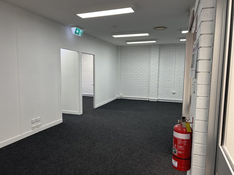 Click to view all images 6/71 King Street Caboolture QLD 4510 - Image 3