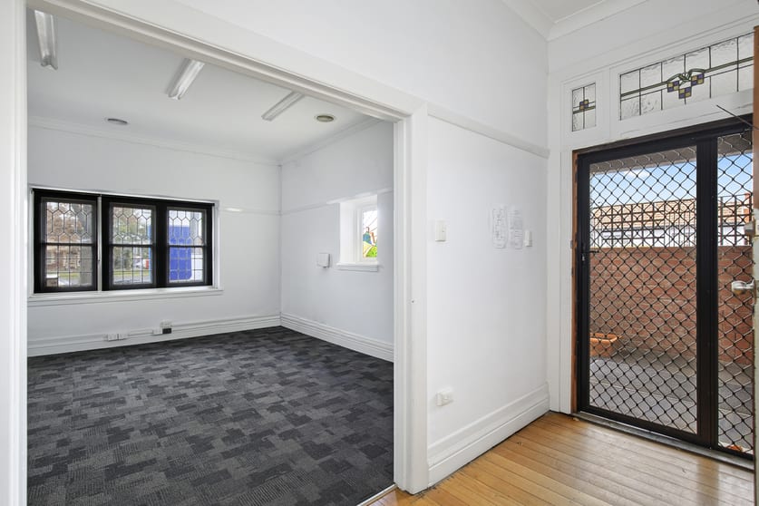 Click to view all images 34 Victoria Street Ballarat Central VIC 3350 - Image 2