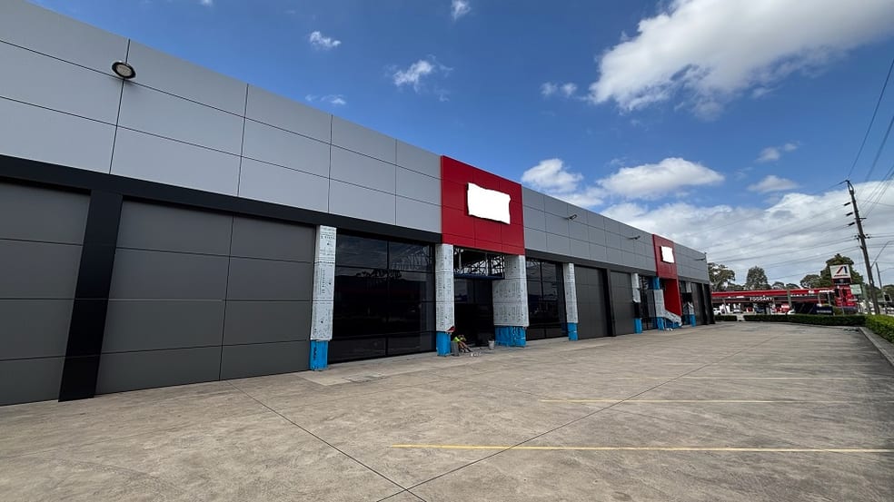 Click to view all images Seven Hills NSW 2147 - Image 1