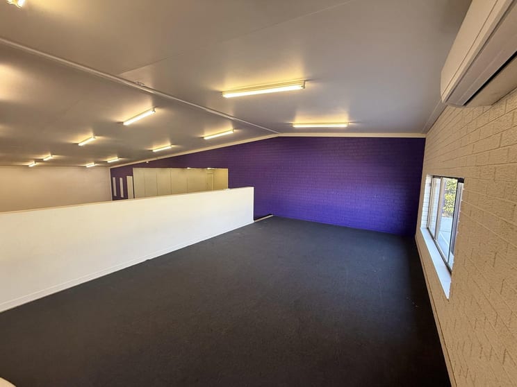 Click to view all images 1/1-1a Hughes Street Batemans Bay NSW 2536 - Image 3