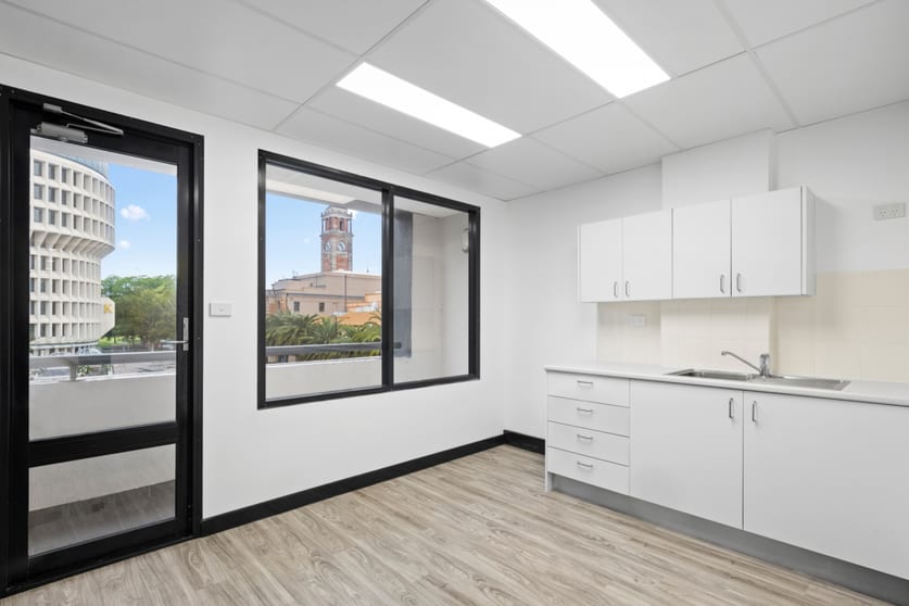 Click to view all images Level 2 & 3 414 Hunter Street Newcastle NSW 2300 - Image 2