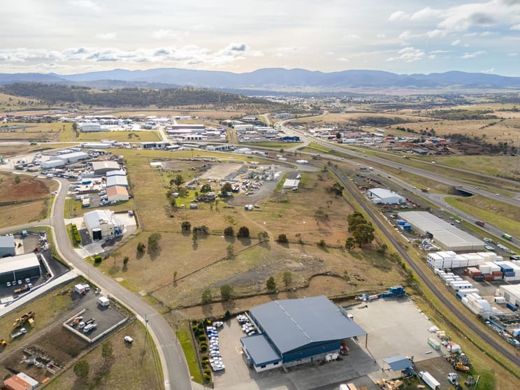 Click to view all images 29 Greenbanks Road Bridgewater TAS 7030 - Image 3