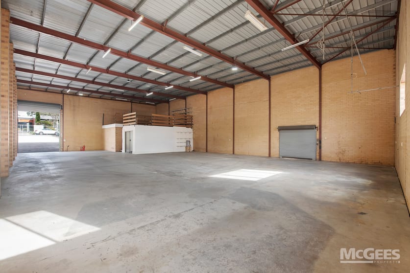 Click to view all images 1/33 Jacobsen Crescent Holden Hill SA 5088 - Image 3
