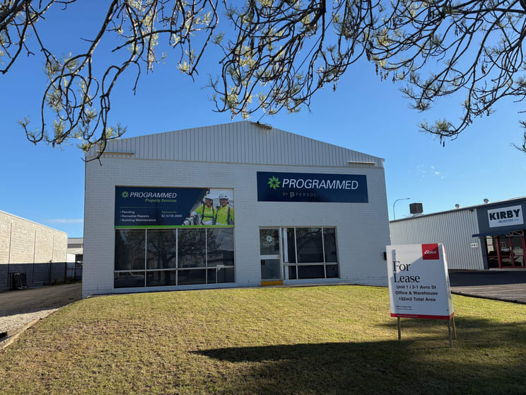 Click to view all images 1/3-1 Avro Street Tamworth NSW 2340 - Image 1