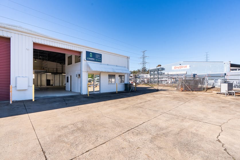 2/33 Machinery Street Darra QLD 4076 - Image 2