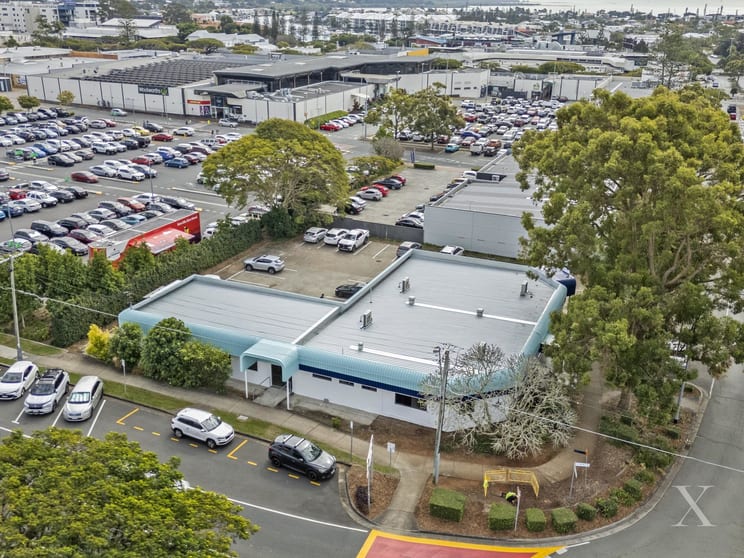Click to view all images 2/45 Wynyard Street Cleveland QLD 4163 - Image 1