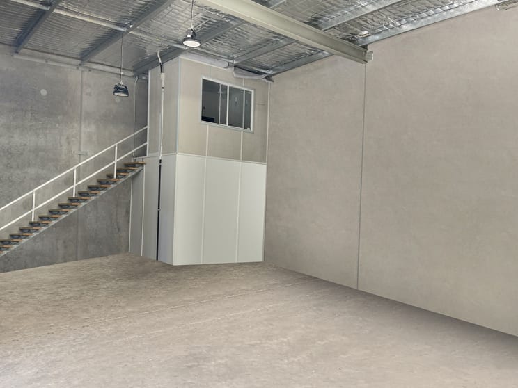 Click to view all images 4/3 Page Street Kunda Park QLD 4556 - Image 3