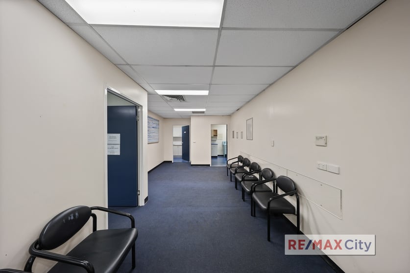 Click to view all images Level 1, 3/245 Albert Street Brisbane City QLD 4000 - Image 3