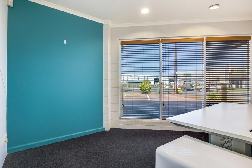 Click to view all images 1A/10 Cato Street Winnellie NT 0820 - Image 3