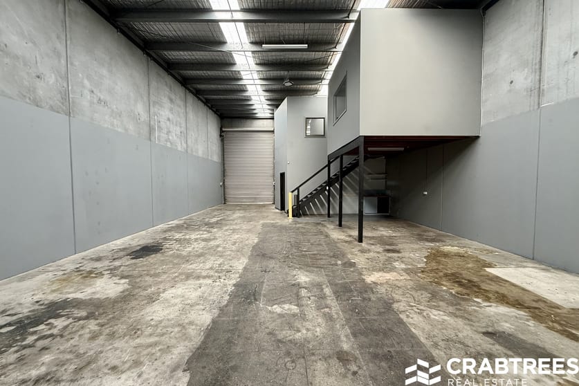 Click to view all images 31A Hume Street Huntingdale VIC 3166 - Image 2