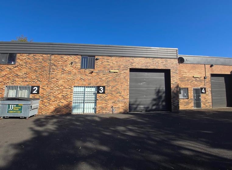 Click to view all images Unit 3/3 Carnarvon Road West Gosford NSW 2250 - Image 1