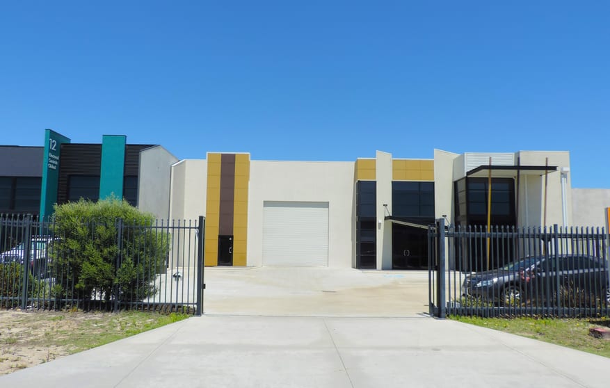 Click to view all images 14 Meares Way Canning Vale WA 6155 - Image 1