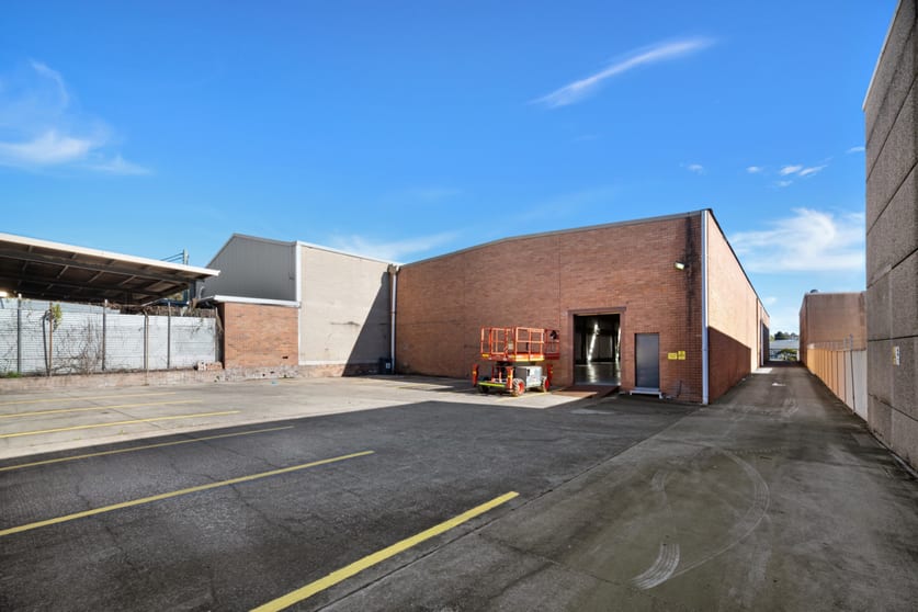 Click to view all images 59 Rookwood Road Yagoona NSW 2199 - Image 2