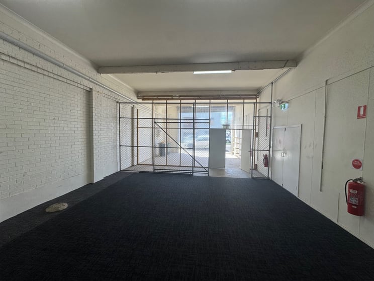 2/32 - 34 Auburn Street Wollongong NSW 2500 - Image 1