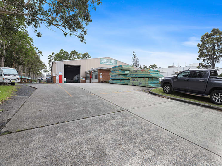 Click to view all images 9 Lucca Road Wyong NSW 2259 - Image 1