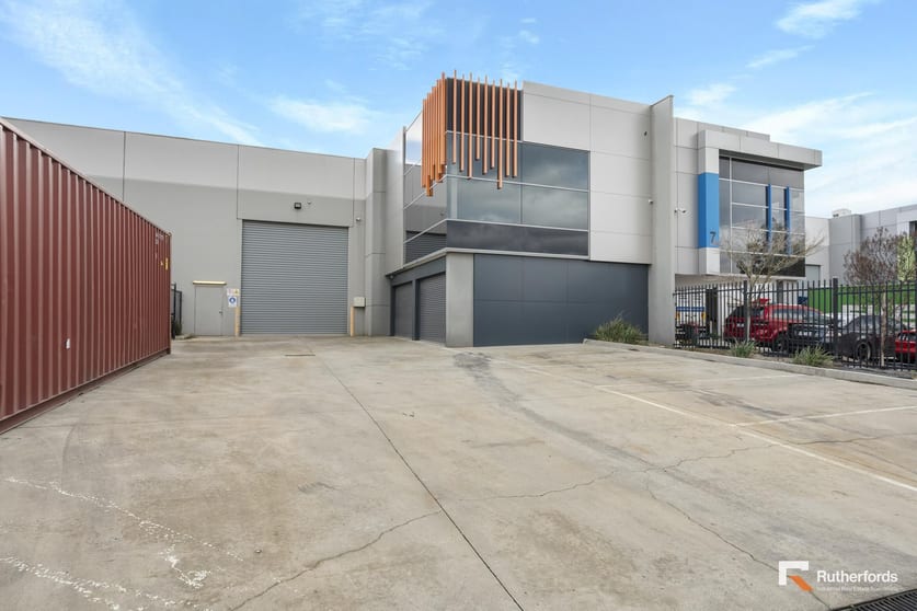 Click to view all images 5A Connection Drive Campbellfield VIC 3061 - Image 1