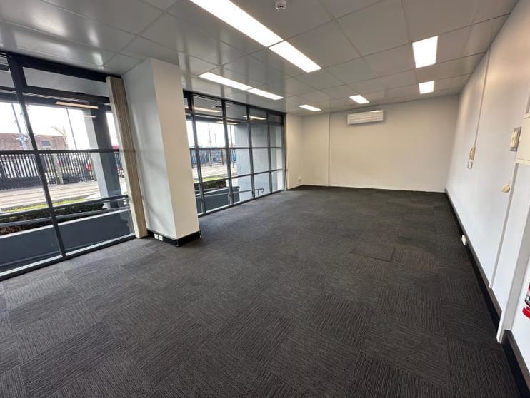 Ground Floor Suite 2/25 Beresford Street Newcastle West NSW 2302 - Image 2