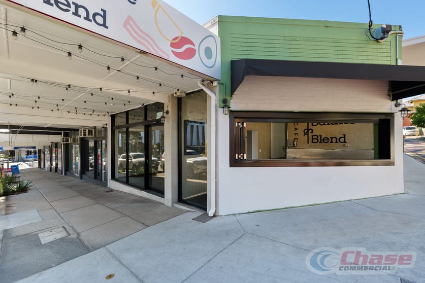 2/188 Cavendish Road Coorparoo QLD 4151 - Image 2