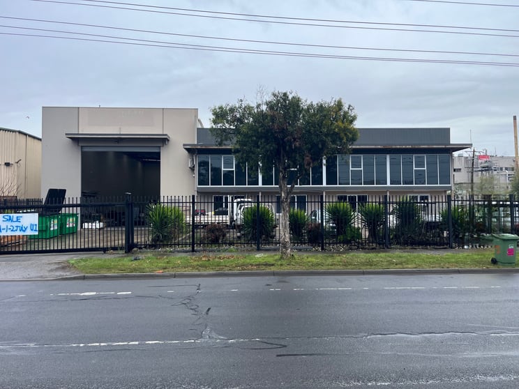 Click to view all images 1/79-81 Maffra Street Coolaroo VIC 3048 - Image 1