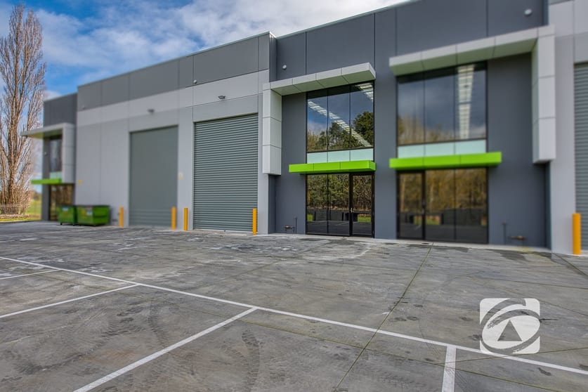 Click to view all images 35 & 39/72 Alfred Street Warragul VIC 3820 - Image 2