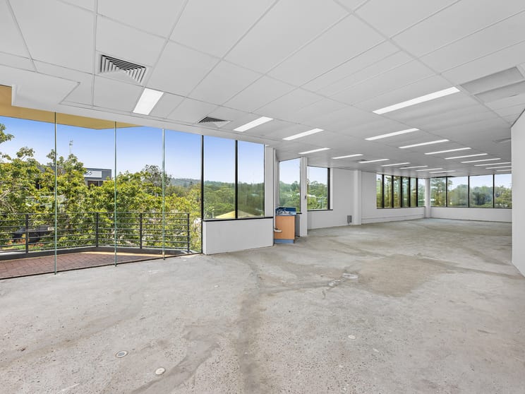 Click to view all images 191 Moggill Road Taringa QLD 4068 - Image 3