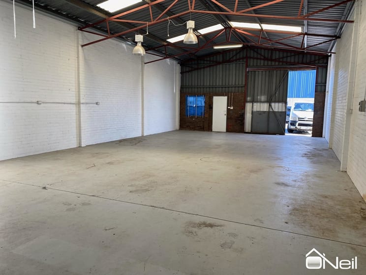 3/11 Malcolm Road Maddington WA 6109 - Image 3