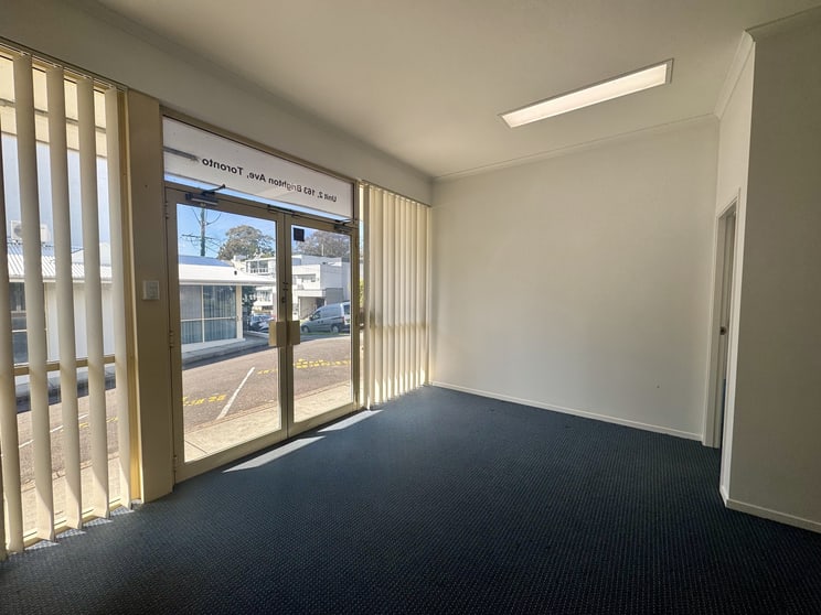 2/163 Brighton Avenue Toronto NSW 2283 - Image 2