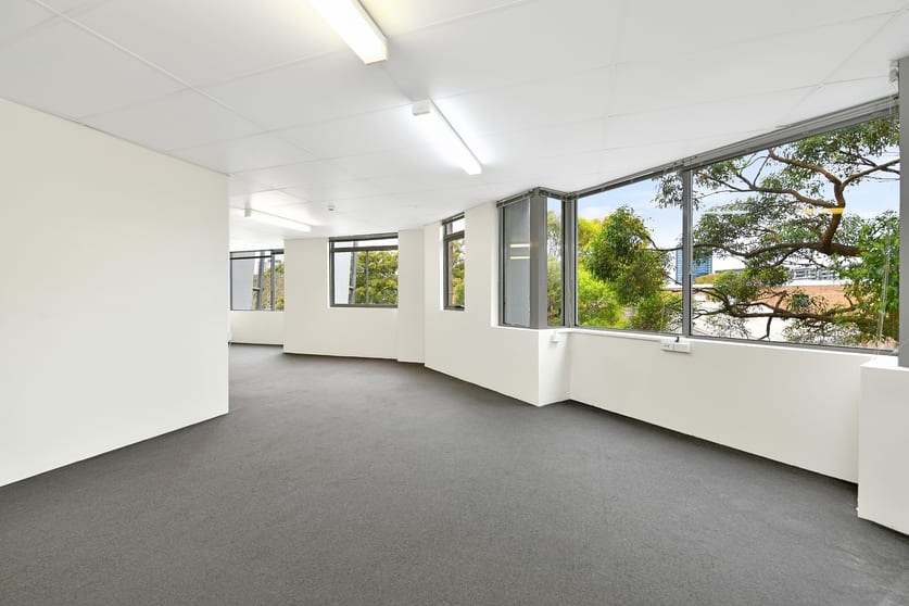 Click to view all images 3.01/25-33 Allen Street Waterloo NSW 2017 - Image 3